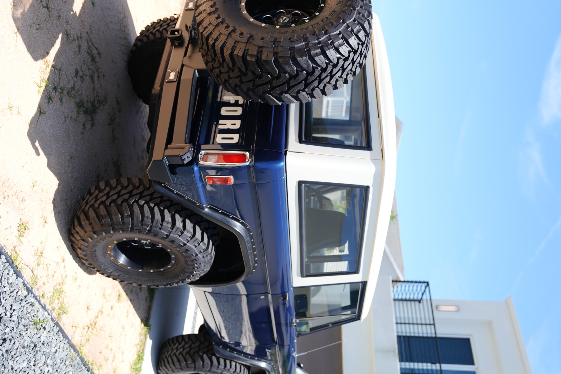 Bronco exterior detail